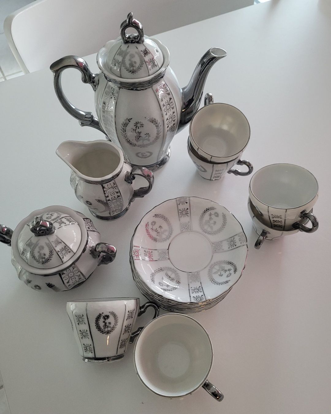 Geschirrsets: Tee- /Kaffee-Service – Gebraucht aus Niederdorf von Daivlis 2