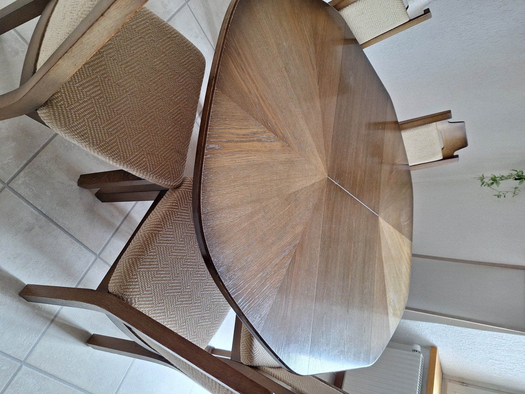 Tables: Table – D'occasion à Tavannes par jrs02