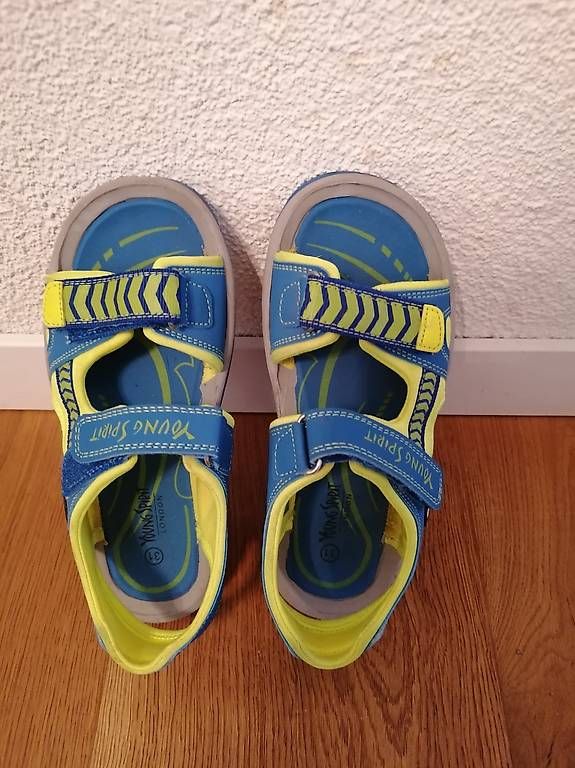 Herrenschuhe: Sandal unisex Gr 31 – Gebraucht aus thalwil von Ray7211