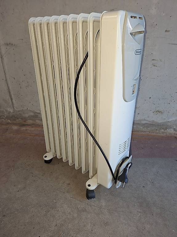 De'Longhi Radiateurs: Heizkörper De Longhi 2000W – D'occasion à Thal par Ricoba