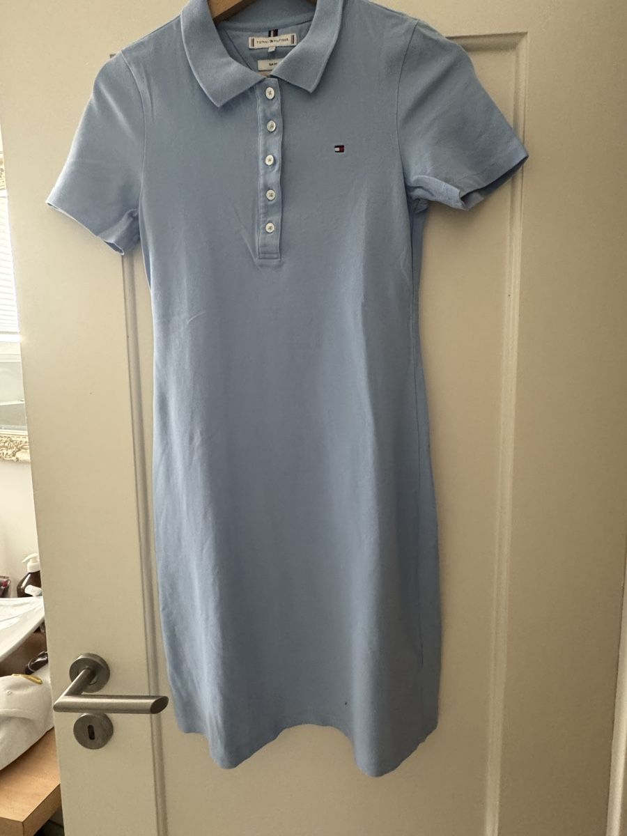Tommy Hilfiger Vestiti: Tommy HilfigerPoloshirt Kleid hellblau Grösse S  – Usato da Zürich venduto da Orionos 1