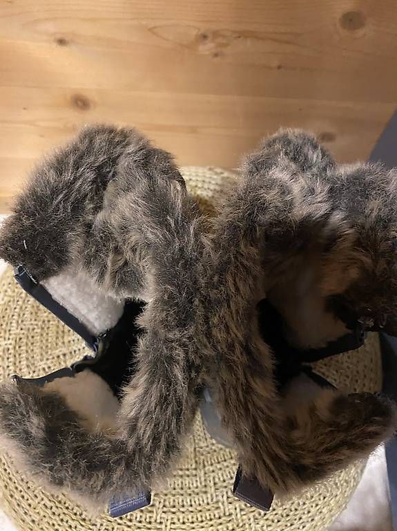 Damenschuhe: Winter Boots  – Gebraucht aus Därstetten von yas_pb5r 2