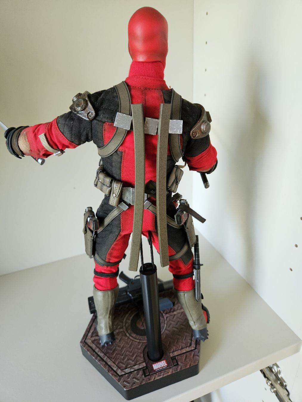 Figuren: Sideshow Deadpool 1/6 Scale – Gebraucht aus Wildberg von Reunionevents 2