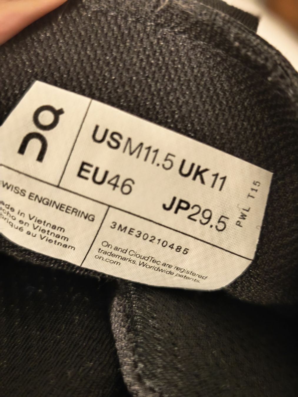 On Chaussures hommes: On Sneaker Cloudnova2 – D'occasion à Balsthal par GravelDudz 6
