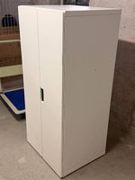 Schrank mit Gebrauchspuren