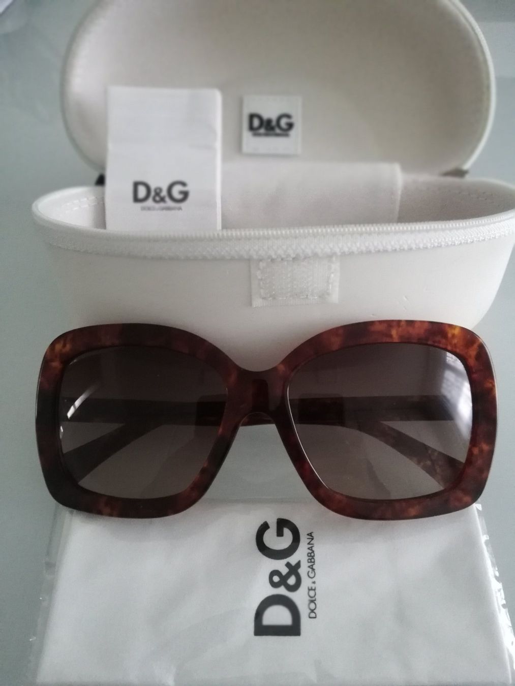 Dolce & Gabbana Occhiali & Lenti: DOLCE & GABBANA SONNENBRILLE – Usato da Steinhausen venduto da ellako
