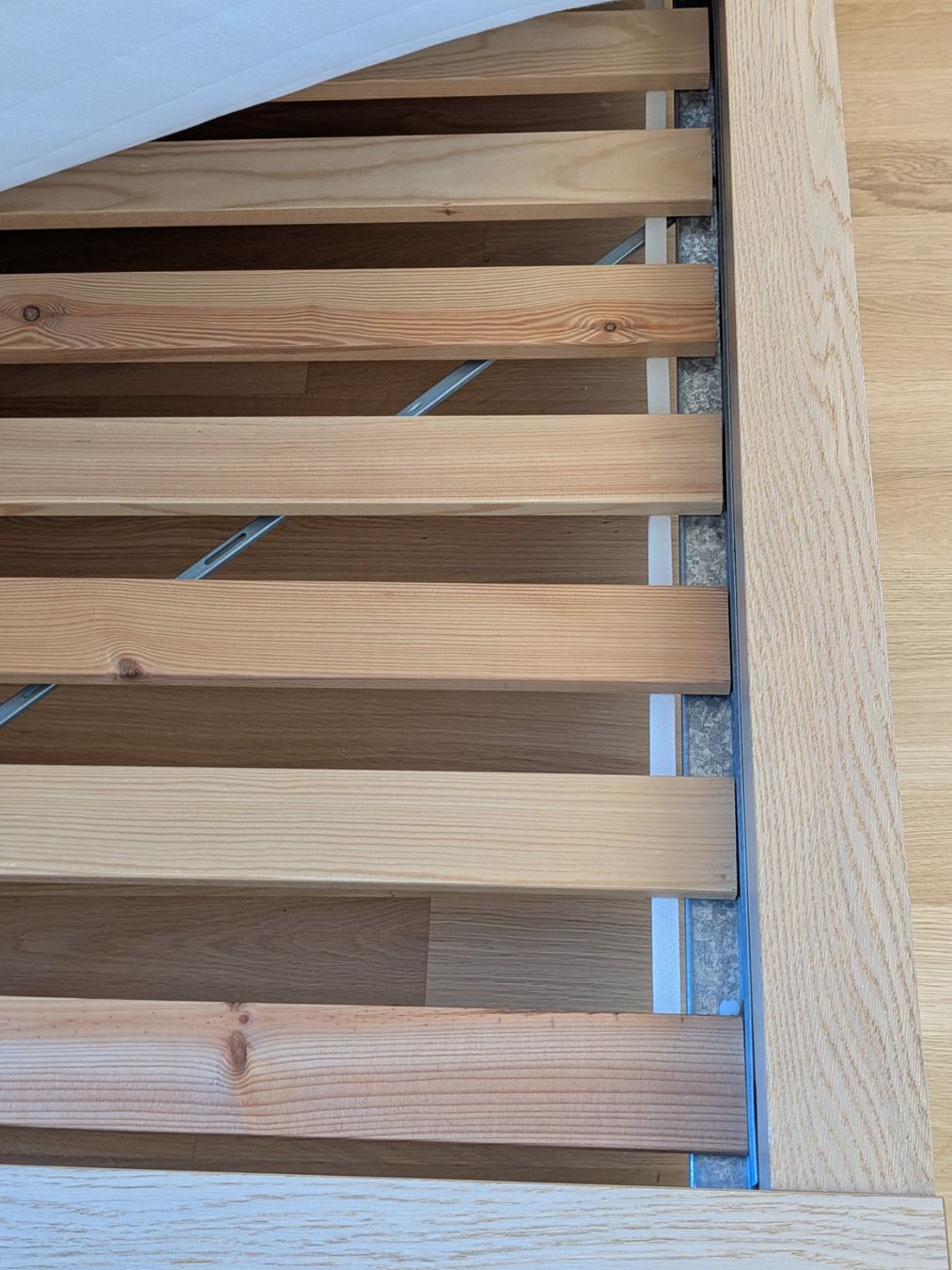 Ikea Letti: Ikeabett 160*200 – Usato da Sargans venduto da Gru_L20 2