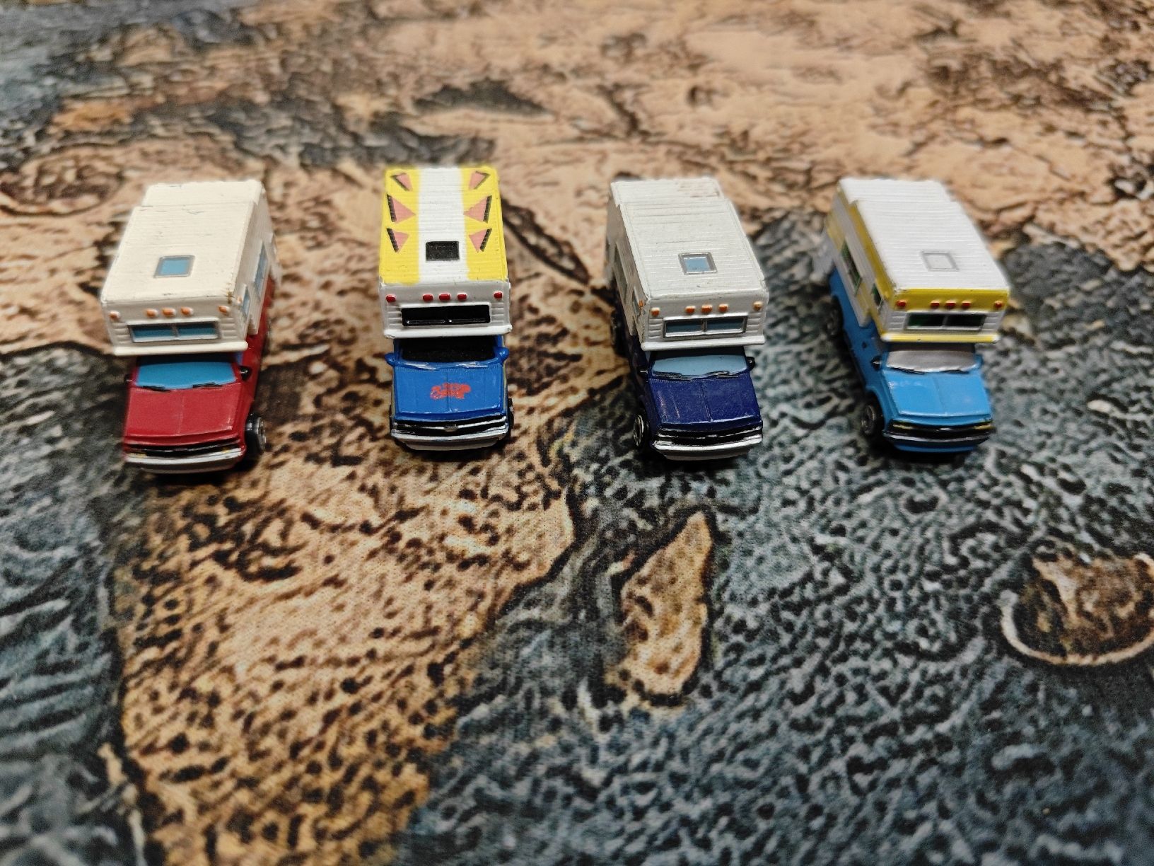Micro Machines Spielzeuge: Micro Machines Chevy Camper Pickup  – Gebraucht aus Wittenbach von stefange