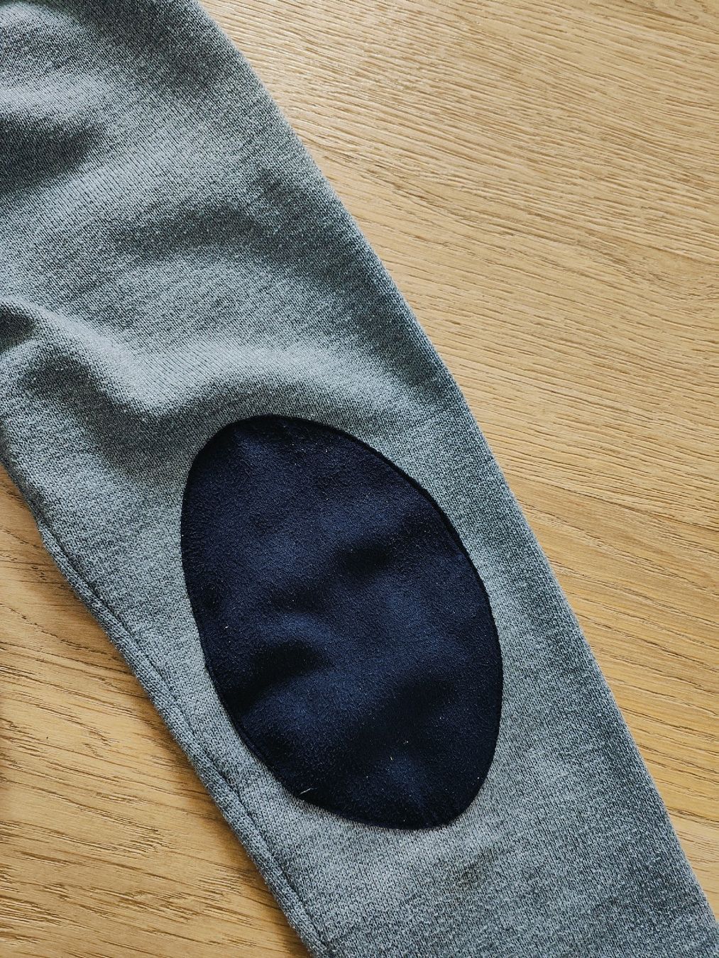 Maglioni & Felpe: Herrenpullover Blu Star Gr. M V-Ausschnitt – Usato da Birmensdorf ZH venduto da LucaToni02 2