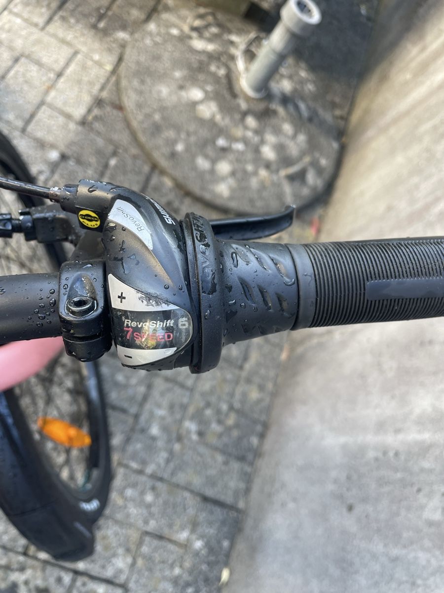 Cannondale Velos: Cannondale Quick 24 Zoll Kindervelo – Gebraucht aus Zürich von toffeeboo 5