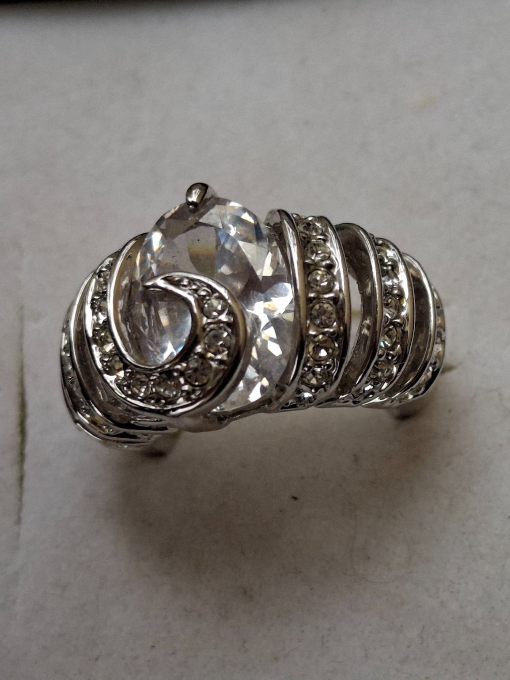 Anelli: Funkelnder Spiral Cocktail Ring Modeschmuck opulent Gr.18 mm – Usato da Münchenbuchsee venduto da babilibern 4