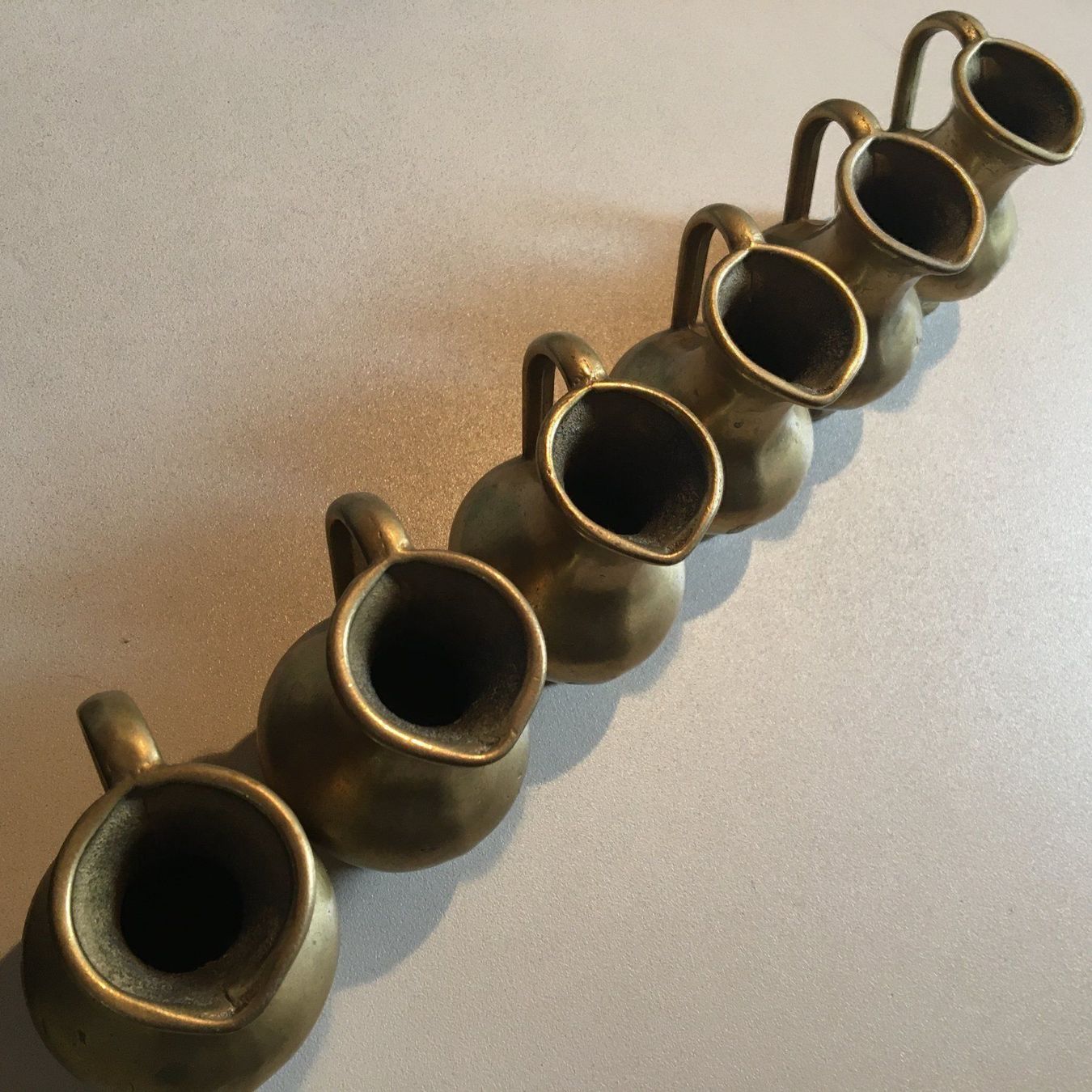 Vasi & Recipienti: 6 petits vases en bronze – Usato da APPLES venduto da az02