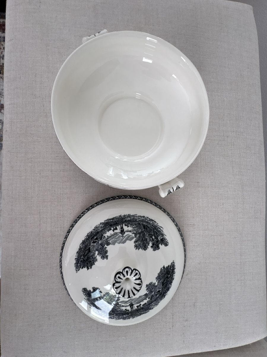 Set di piatti: Terrine WEDGWOOD LUGANO – Nuovo (secondo la descrizione) da Fällanden venduto da lil_wpb9 2