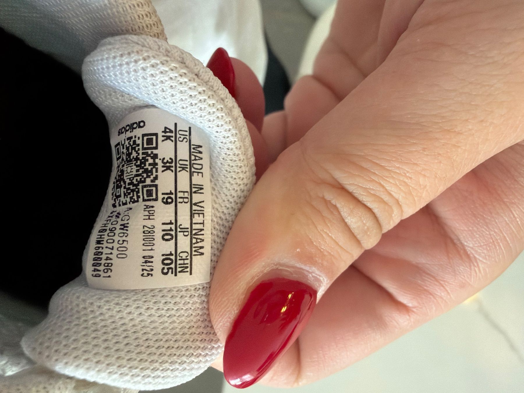 Adidas Schuhe für Jungen: Baskets Adidas taille 19 enfant – Gebraucht aus Cossonay-Ville von ajs_l9zc 2