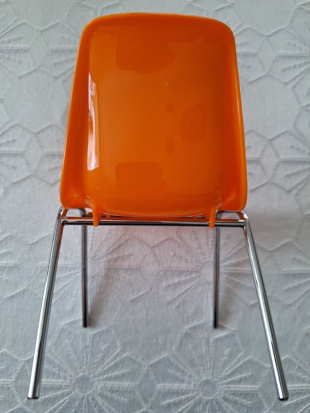 Sedie: Stuhl Miniatur Orange – Usato da Turgi venduto da Markito0 3