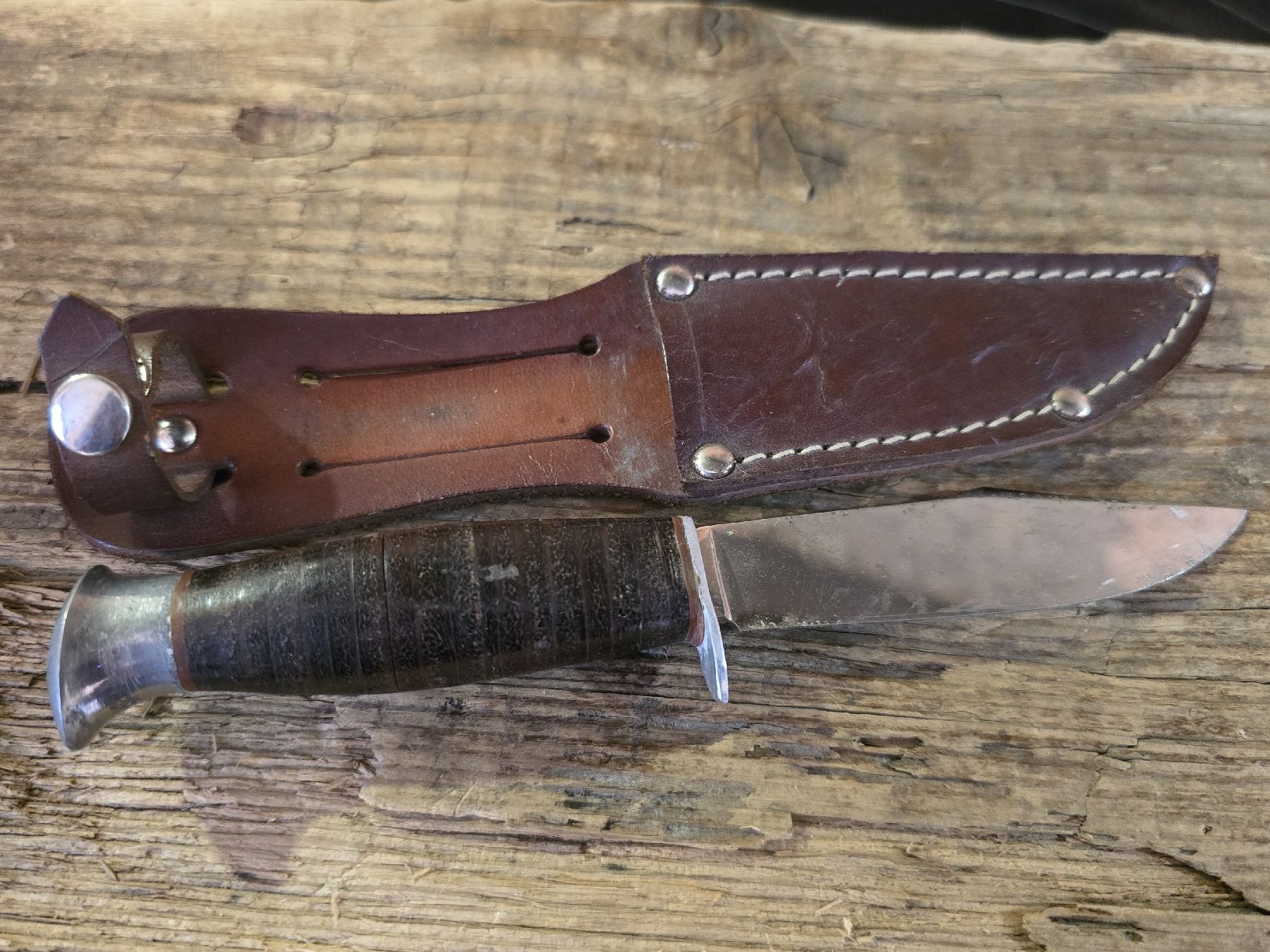 Zubehör: Messer mit Lederscheide, Jagdmesser, gebraucht 19cm. – Gebraucht aus Walkringen von Vanuca 4