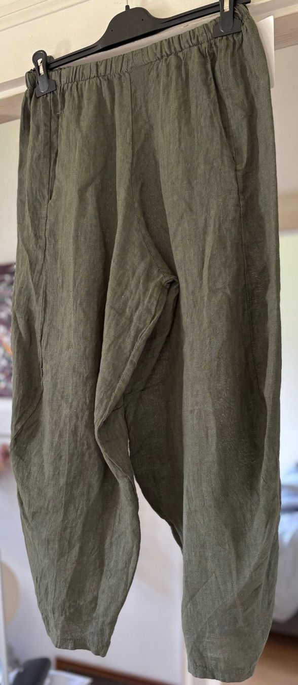 Pantaloni: PANTALONS EN LIN! M – Nuovo e nell'imballaggio originale da Locarno venduto da NicoNion 1