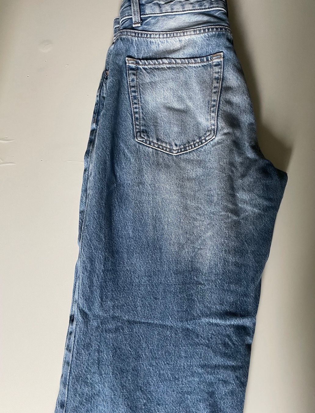 Bershka Jeans: Bershka Denim Jeans – Usato da Zürich venduto da Zuri_Stitches 2