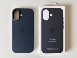 Original Apple iPhone 17 Silikon Cases Schwarz