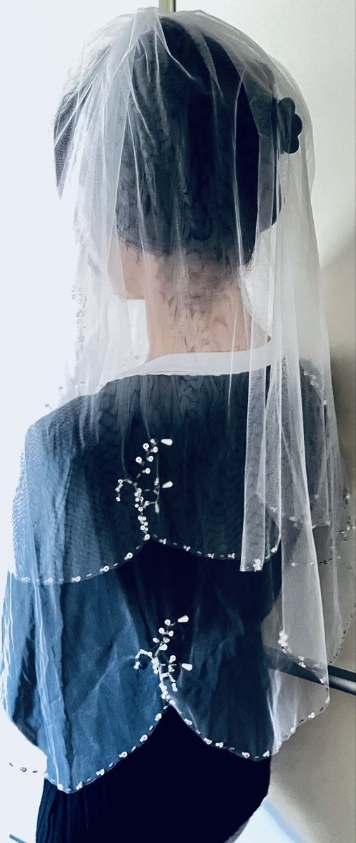 Accessori per capelli: Wunderschöner Brautschleier mit Perlen, 80cm lang – Nuovo (secondo la descrizione) da Gränichen venduto da RetoLexi