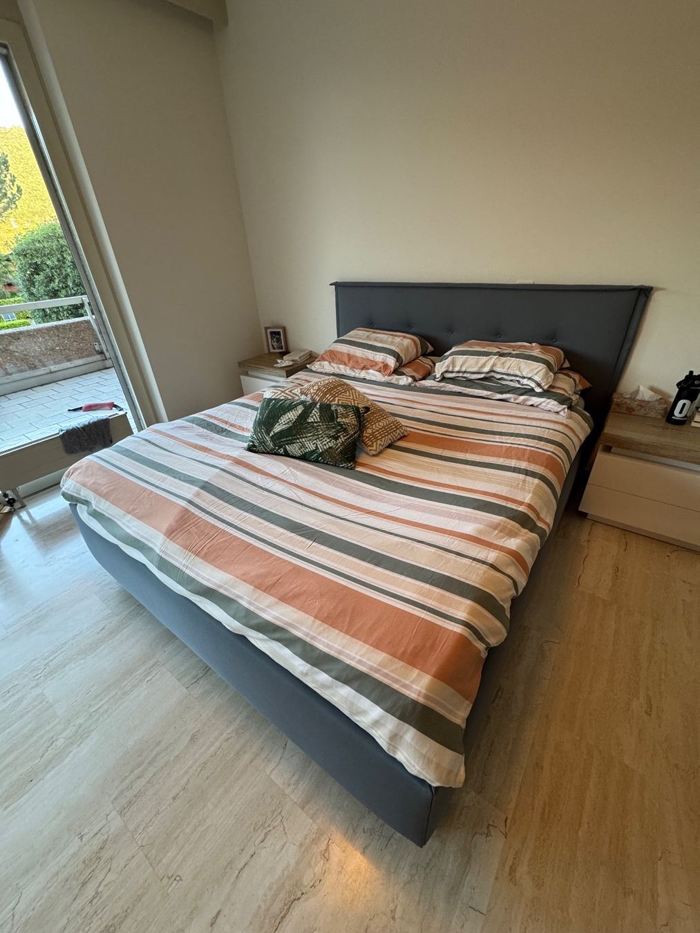 Letti: Letto con contenitore 160x180 – Usato da Montagnola venduto da Jonny_Lion