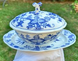 Antike Meissen Porzellan Sauciere Schale mit Deckel1815-1924