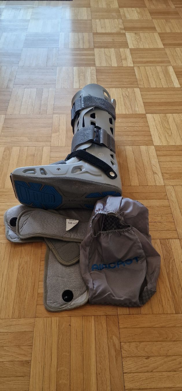 Medizinische Geräte: Walker Aircast / Gipsersatz Stiefel – Gebraucht aus Zollikofen von tiga257 1