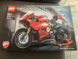 LEGO Technic 42107 Ducati Panigale V4 R neu