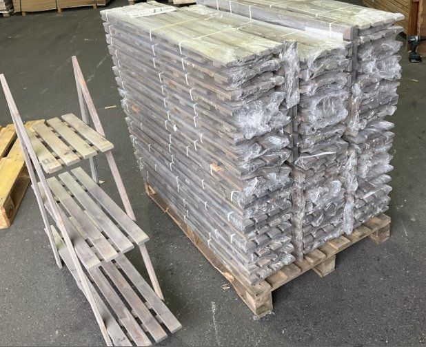 Altro per la casa: Holz Blumentreppe / Pflanzenleiter – Nuovo e nell'imballaggio originale da Uerkheim venduto da Kaufoption 3