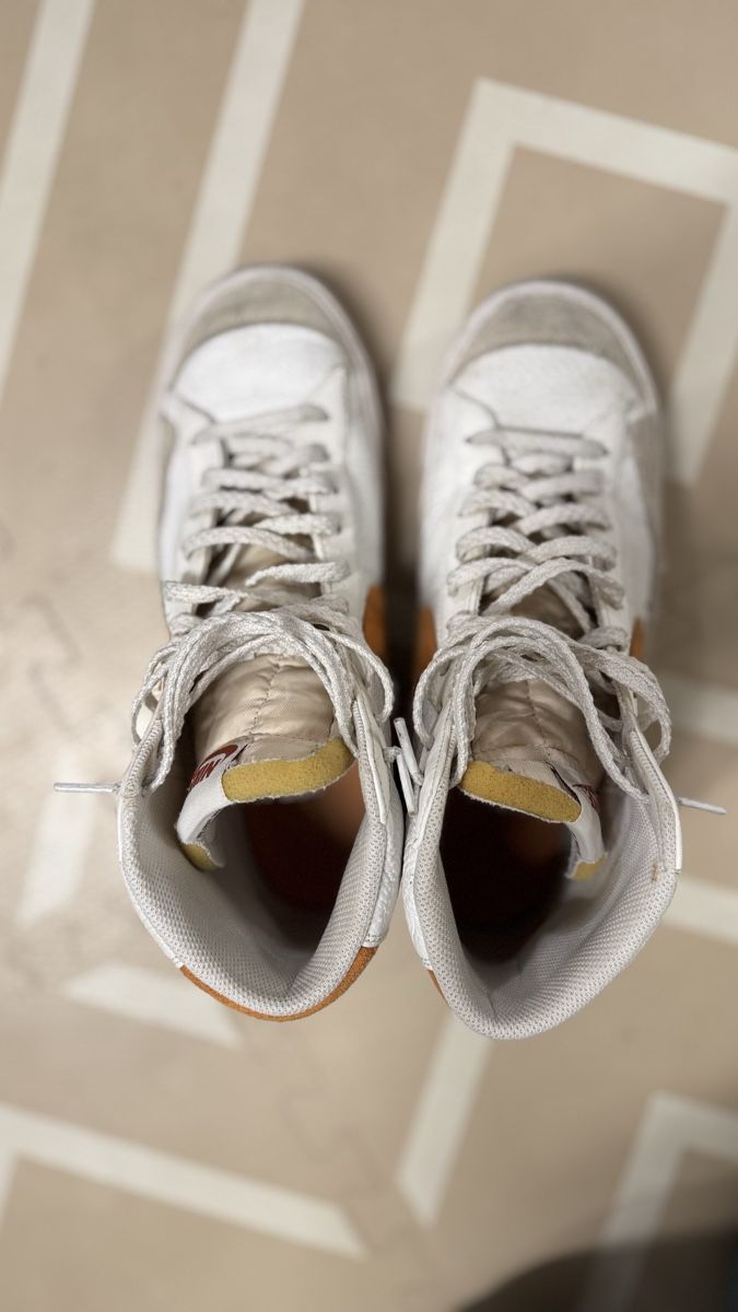 Nike Herrenschuhe: Nike Blazer Mid 77 Sneakers - n.42 – Gebraucht aus Gossau ZH von Celestino_2.0 2