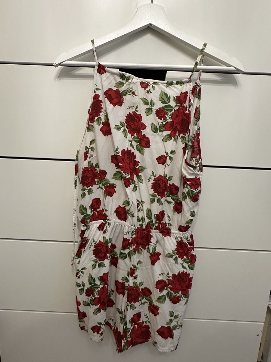 H&M Tute: H&M Jumpsuit blumenmuster Grösse 36 – Usato da Bern venduto da al.essia