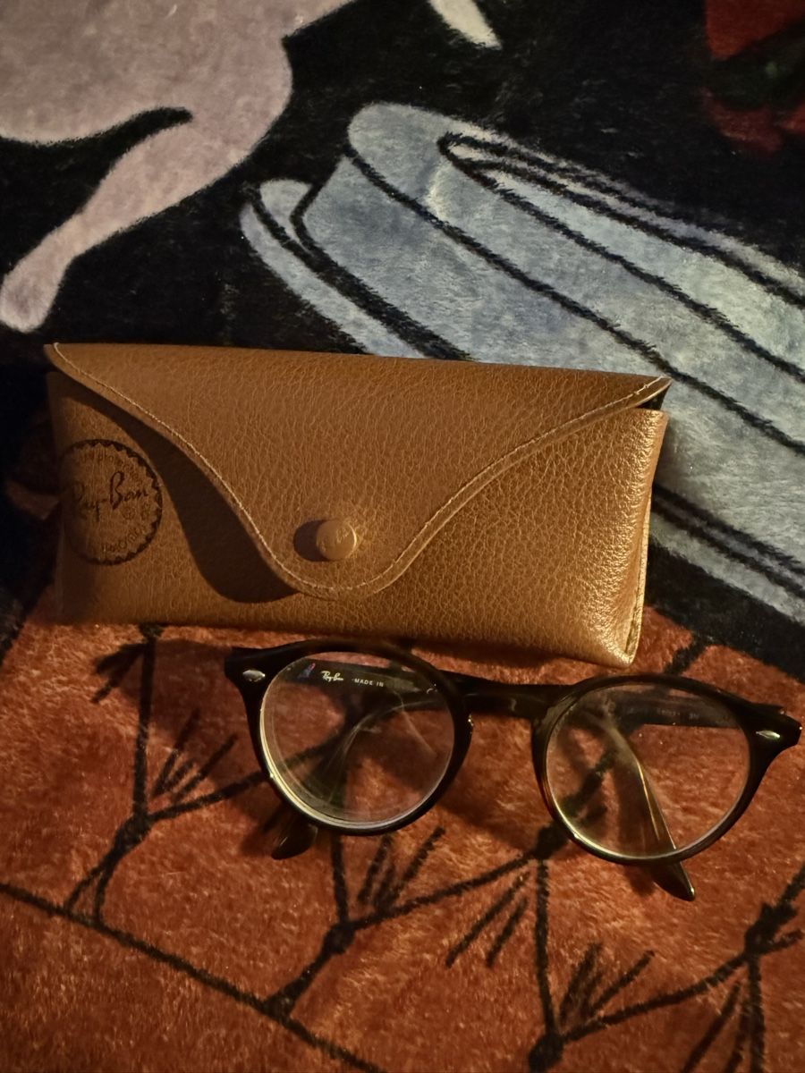 Ray-Ban Lunettes & Verres: Ray ban brille – D'occasion à Romanshorn par ros_f6qg