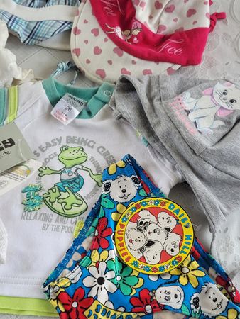 Absolut neuwertiges Kleiderpaket Baby-top Qualität