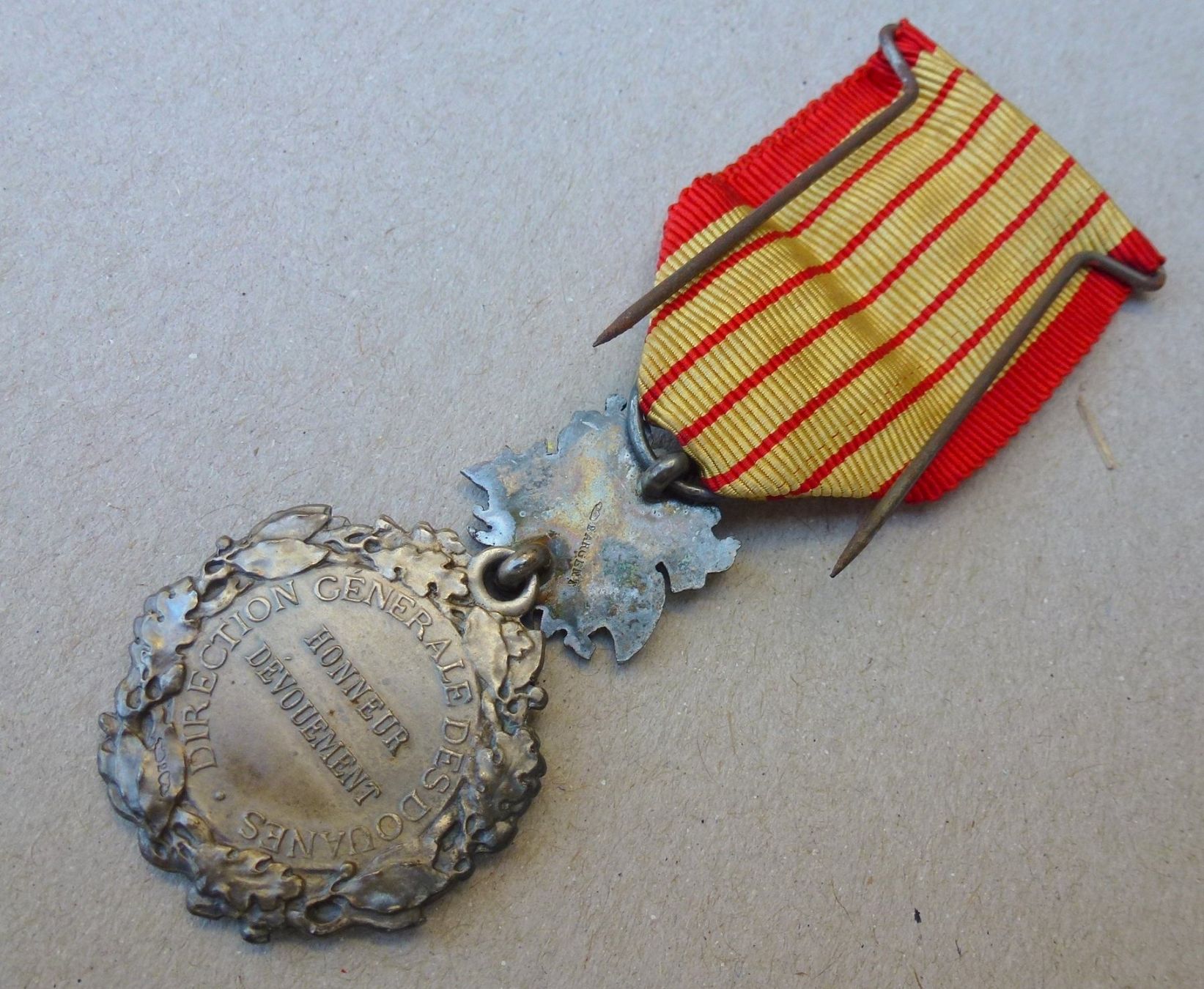 Medaglie: RF - Honneur Devouement - Direction Generale des Douanes – Usato da Walkringen venduto da Casablanca777 5
