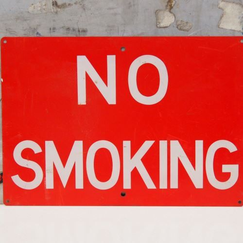 Insegne: No Smoking Blechschild – Usato da Schalunen venduto da schwabspielautomaten