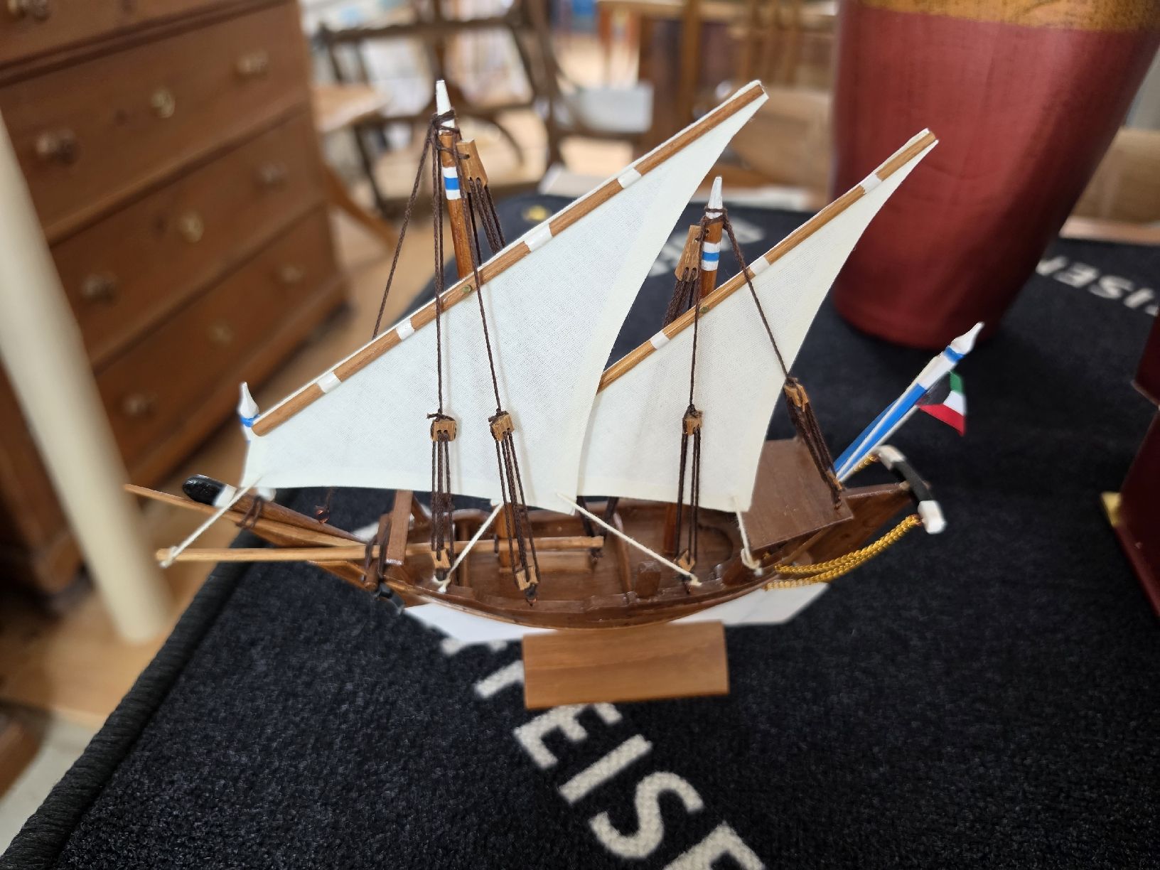 Kit di modellismo & Modellini statici: Modellschiff Dhow Kuwait mit Koffer guter Zustand – Usato da Mettlen venduto da elios0888 9