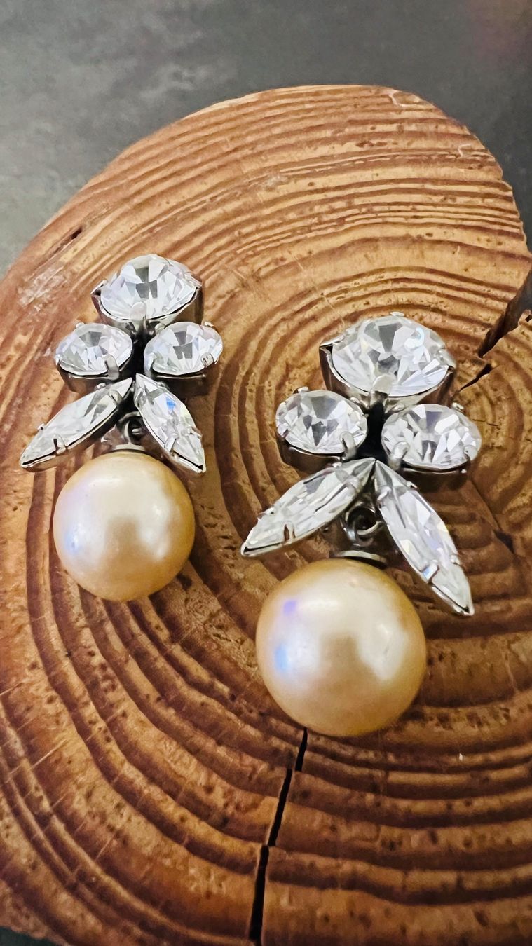 Orecchini pendenti & Orecchini a lobo: Phillippe FERRANDIS boucle d’oreille – Usato da Nyon venduto da stylevintage79 1