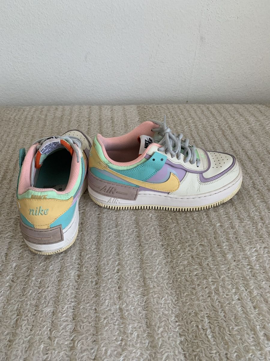 Nike Scarpe da donna: Nike AIR FORCE Turnschuhe – Usato da Rüfenacht BE venduto da sdent
