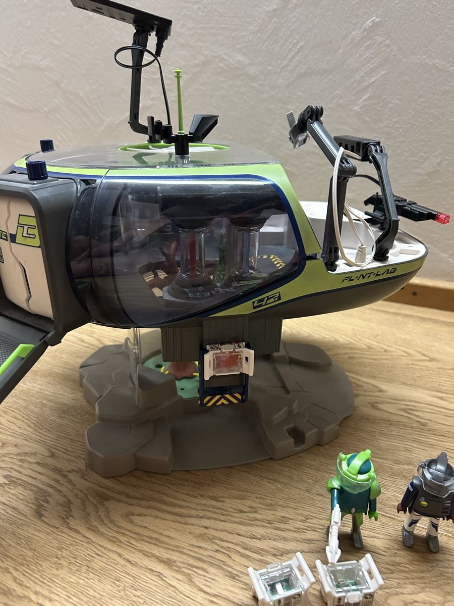 Playmobil Giocattoli: Playmobil Spaceship mit Zubehör – Usato da Unterägeri venduto da Reti72 3