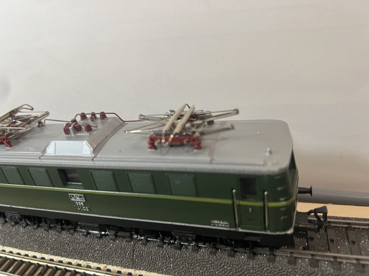 Märklin Modellini di ferrovie: Märklin Lok ÖBB 4102 – Usato da Dübendorf venduto da Troggy 3