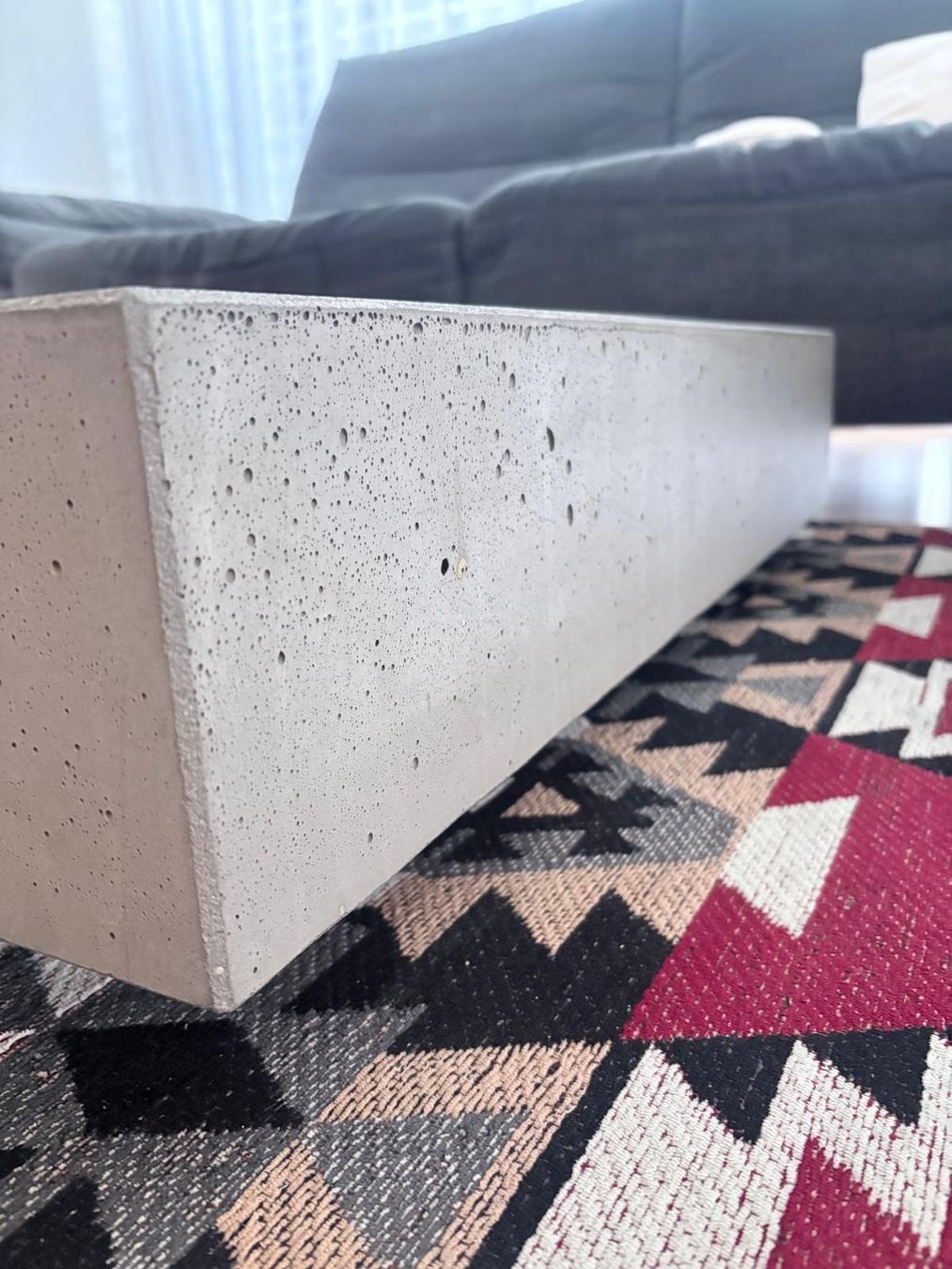 Tavoli: Couchtisch aus Beton – Usato da Steckborn venduto da rboelsterli 2