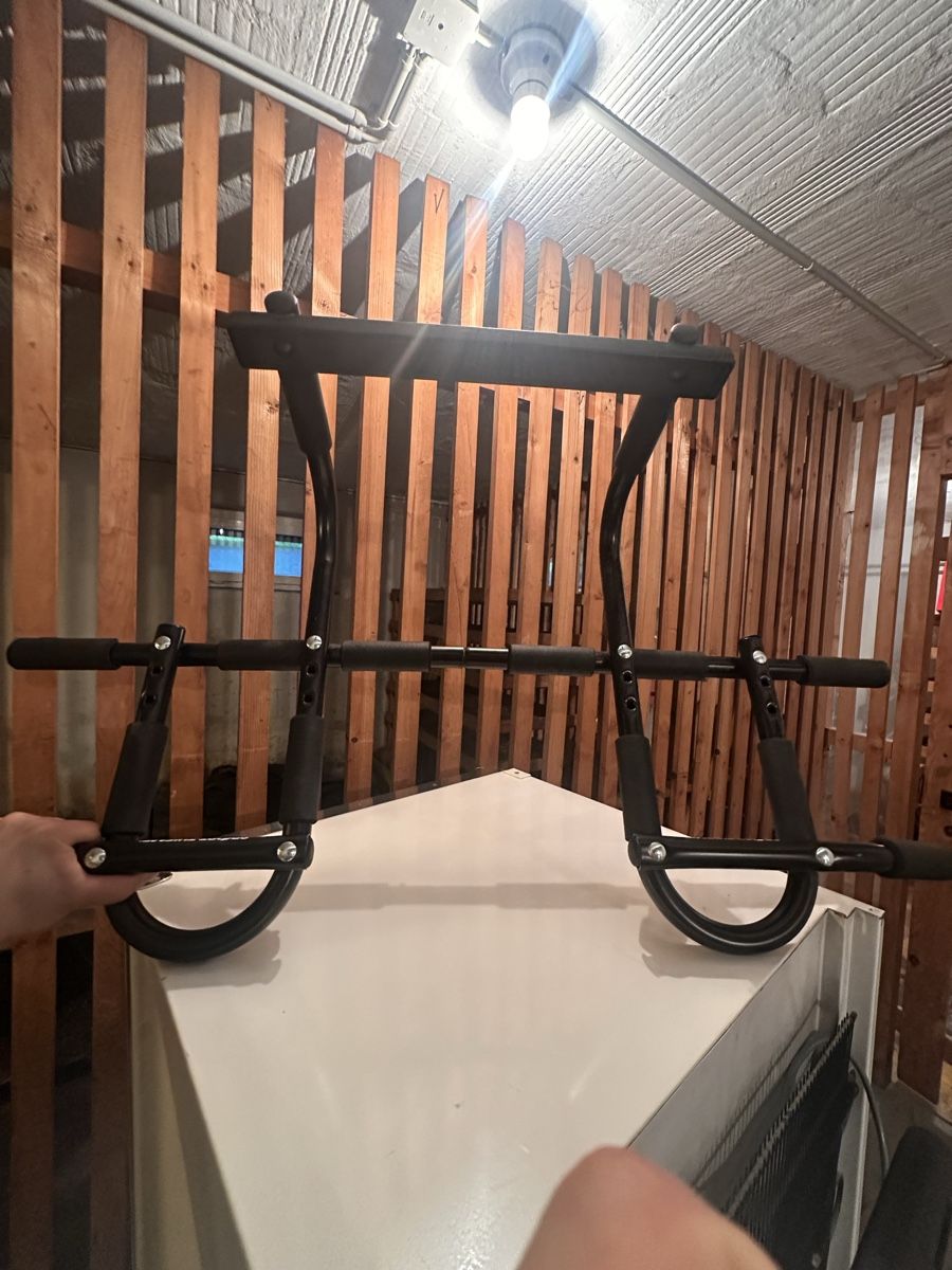 Hometrainer: Multi grip Klimmzugstange – Gebraucht aus Uster von sil_6ndz 2