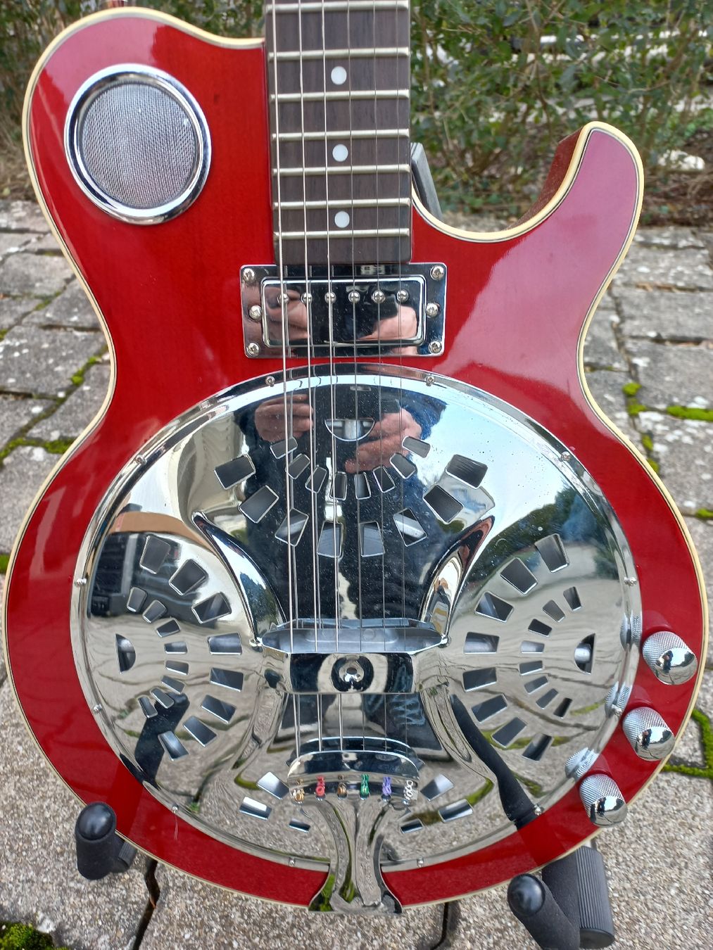 Instruments de musique:  Resonanz Gitarre – D'occasion à Schaffhausen par raj_f5dm