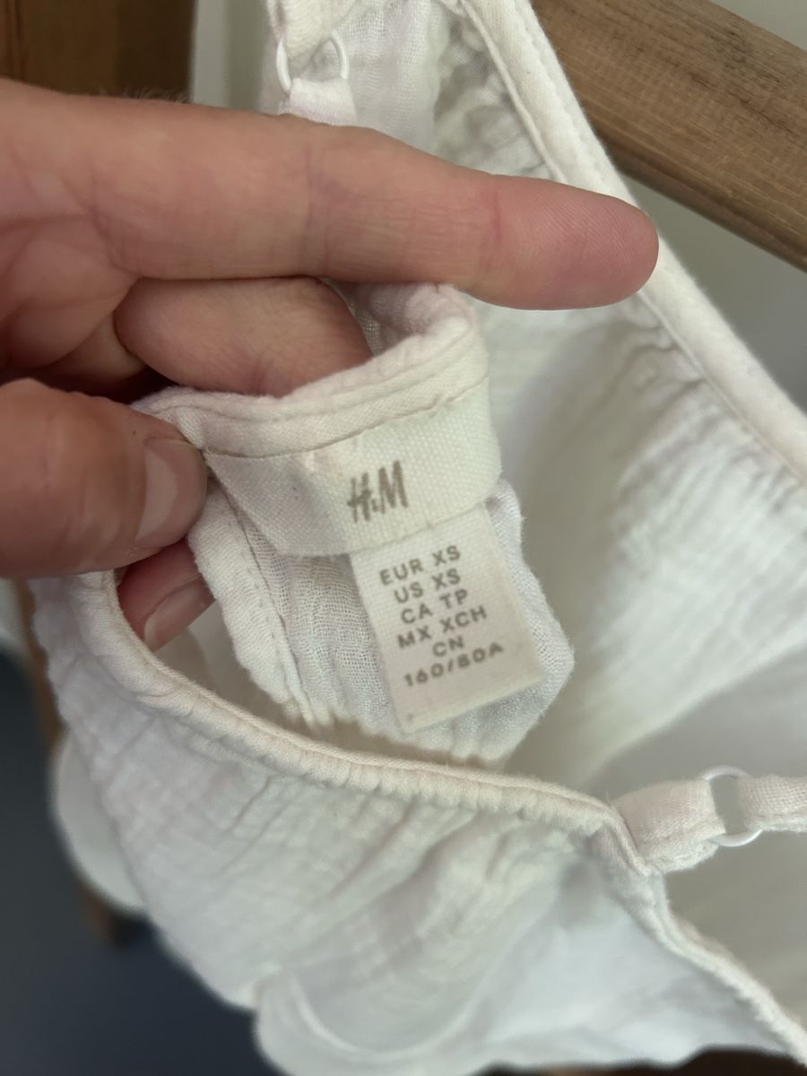 H&M Top: Weisses Musselin Top – Usato da Winterthur venduto da neelom 2