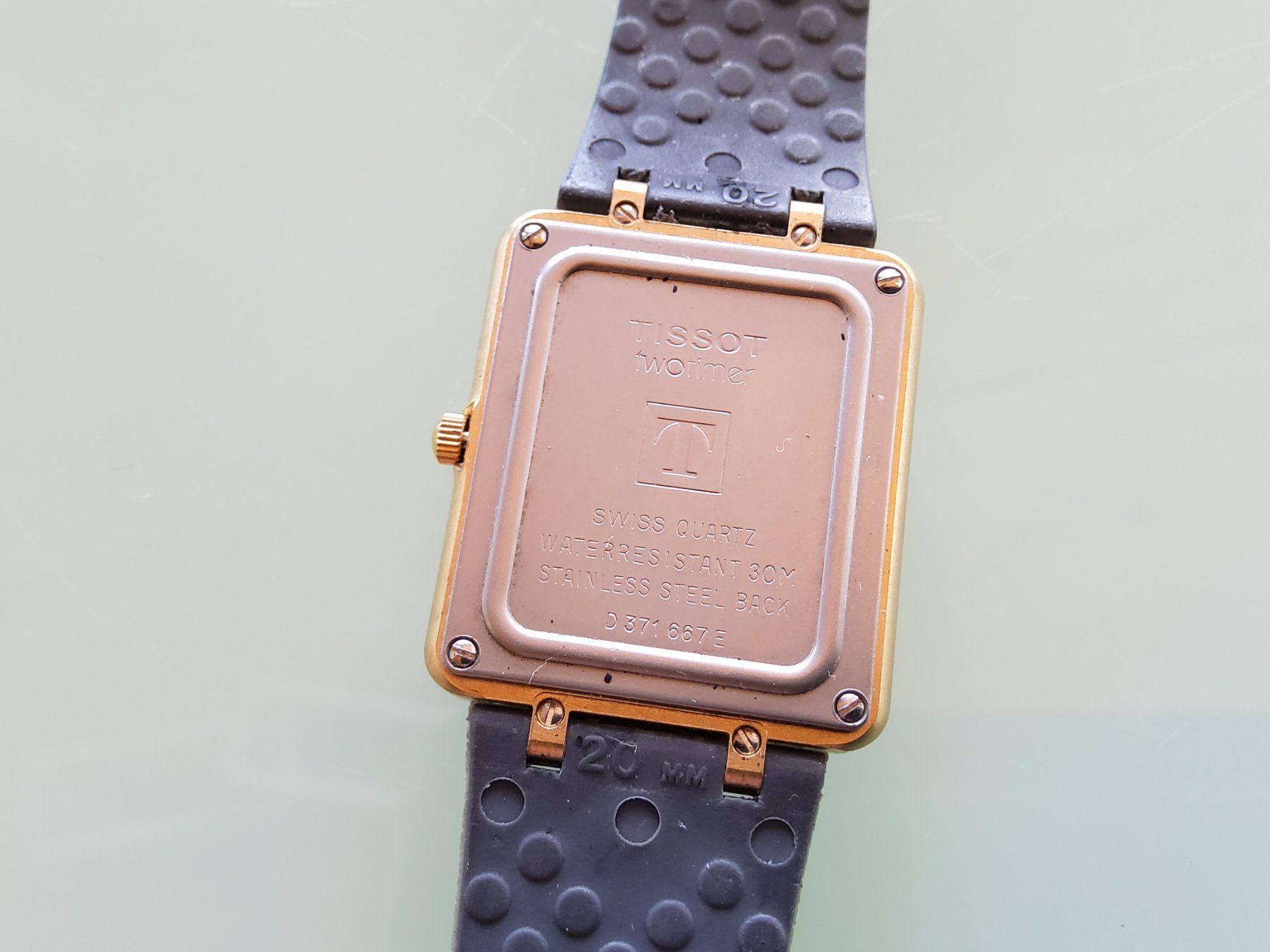 Tissot Montres: Montre bracelet Tissot Twotimer  – Défectueux à Malleray par Broc-Mo 4
