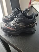 Baskets Steve Madden modèle Motocross noir 39