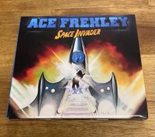 ACE FREHLEY (Kiss) Space Invader Deluxe CD !!!