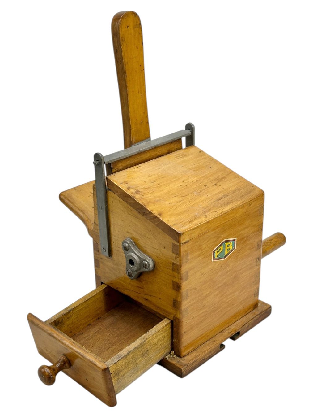 Küchengeräte: Ancienne Râpe à parmesan en bois "PB" – Gebraucht aus Morges von sauveurdetresors 6