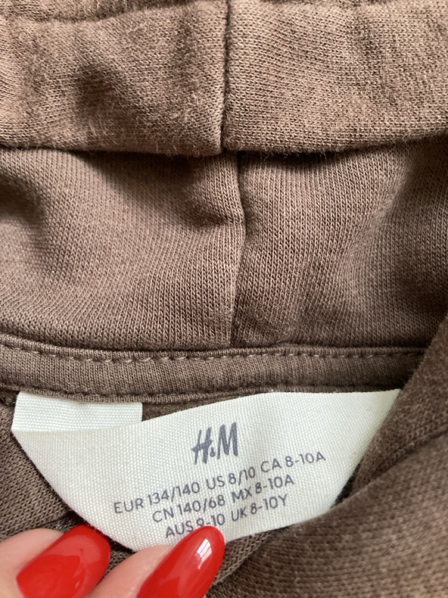 H&M Maglioni & Felpe: Hoodie Gr. 134/140 – Usato da Uttigen venduto da daeni_83 1