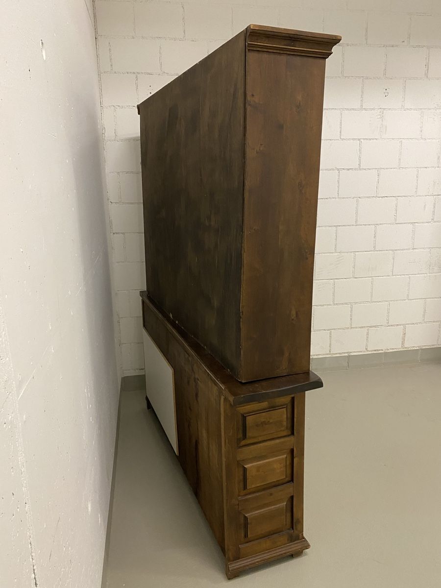 Cassettiere: Antikes rustikales Sideboard/Kommode aus Massivholz – Usato da Wädenswil venduto da JJ15 2